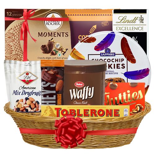 Festive Vibes Christmas Foodies Basket