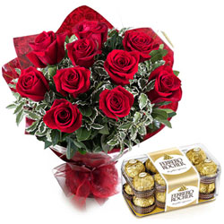 Yummy Ferrero Rocher with Red Roses Bouquet