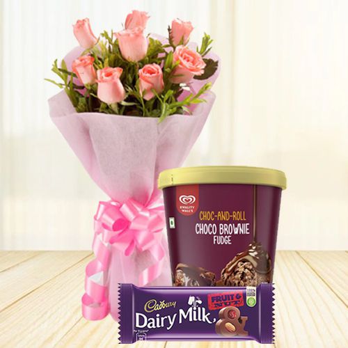 Luxurious Pink Roses n Kwality Walls Choco Brownie Ice Cream with Cadbury Chocolates