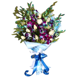 Ravishing Orchids N Roses Bouquet