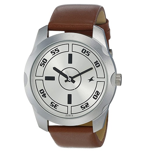 Fantastic Fastrack Casual Analog Silver Dial Mens Watch